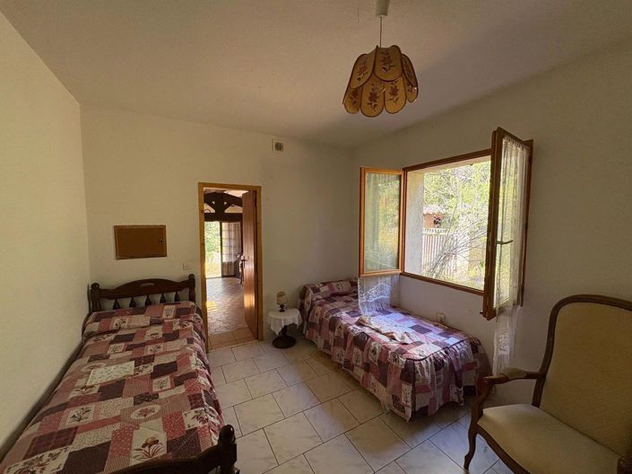 Image No.7-3 Bed House for sale