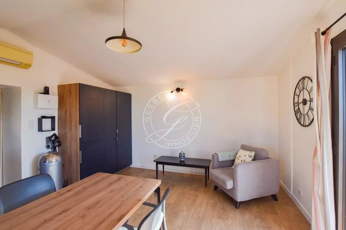 Image No.25-2 Bed House for sale