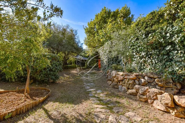 Image No.31-2 Bed House for sale