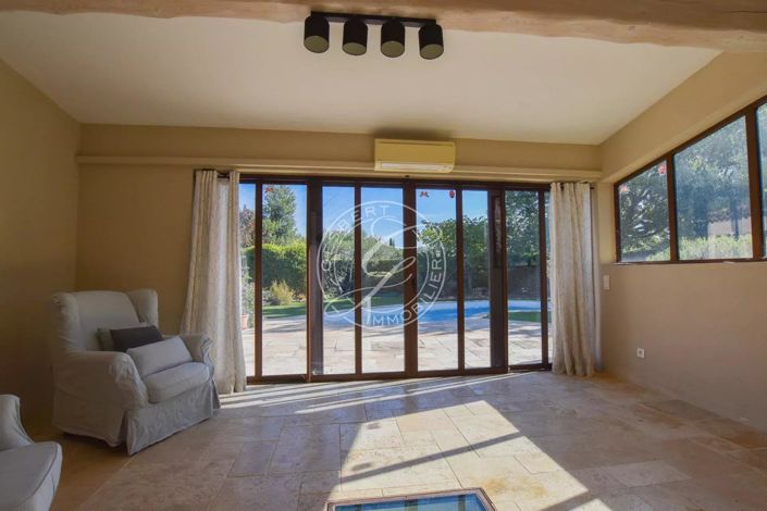 Image No.7-2 Bed House for sale