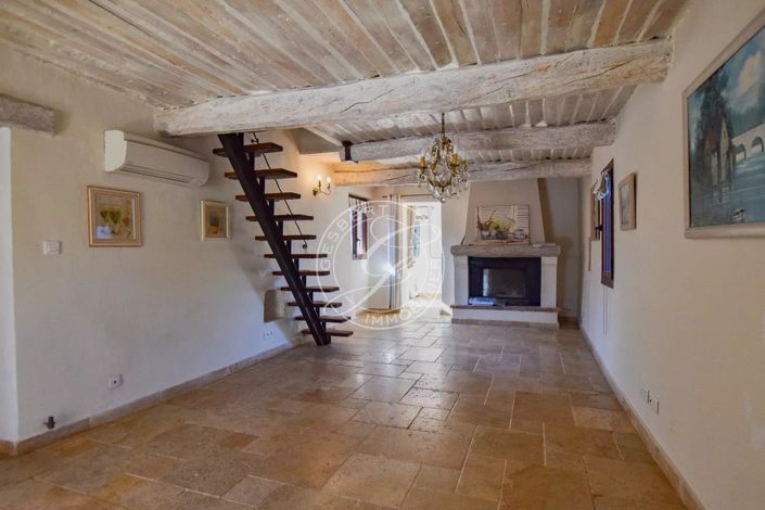 Image No.9-2 Bed House for sale