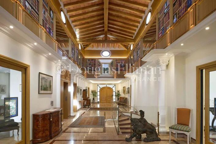 Image No.5-Maison de 7 chambres à vendre à La Turbie