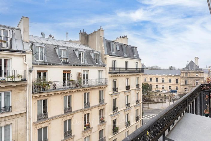 Image No.1-Maison de 5 chambres à vendre à Paris