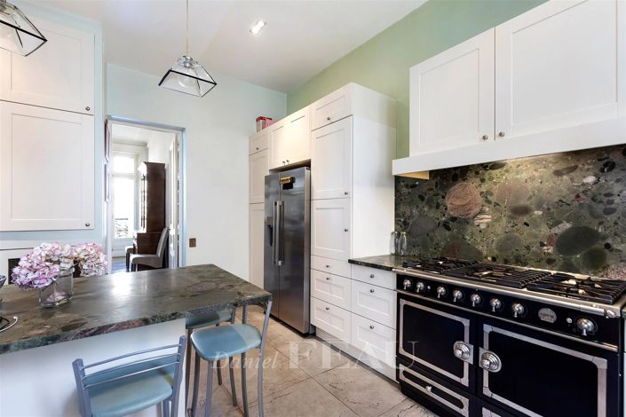 Image No.10-Appartement de 4 chambres à vendre à Paris