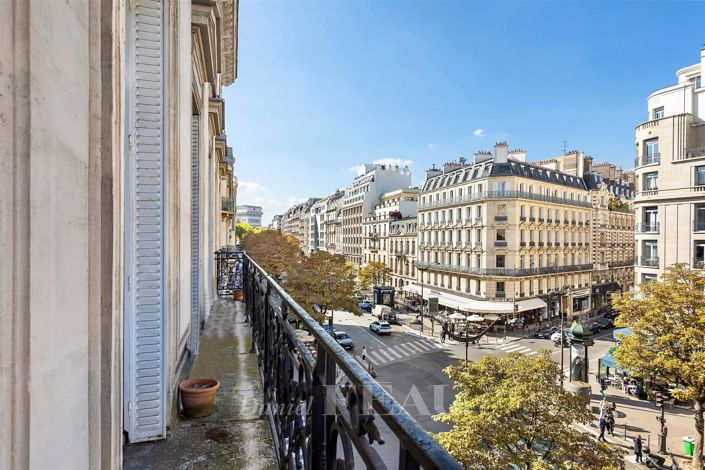 Image No.13-Appartement de 4 chambres à vendre à Paris