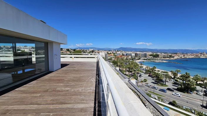 Image No.13-3 Bed Apartment for sale