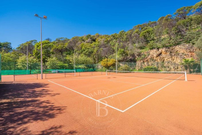 Image No.11-3 Bed Apartment for sale