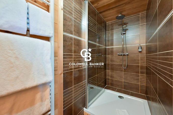 Image No.14-9 Bed House for sale