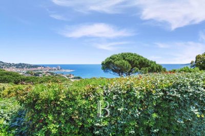 Maison de 4 chambres à vendre à Sainte-Maxime