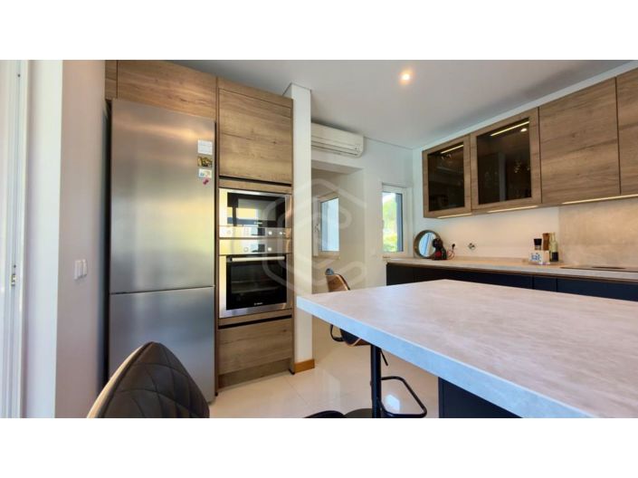 Image No.22-4 Bed House for sale