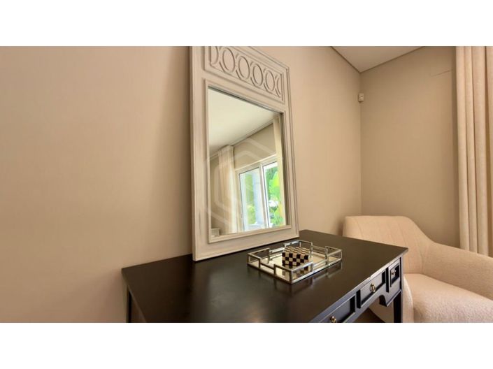 Image No.51-4 Bed House for sale