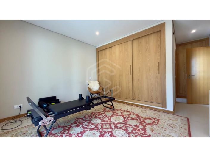 Image No.54-4 Bed House for sale