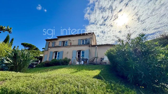 Image No.2-4 Bed House for sale