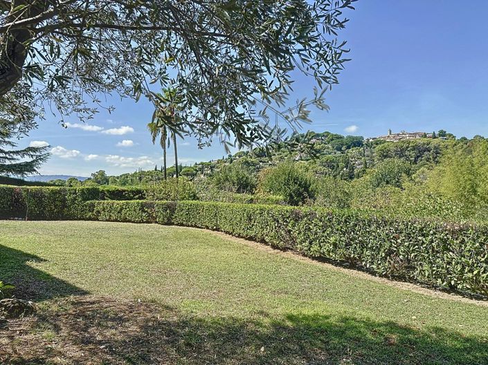 Image No.14-5 Bed House for sale