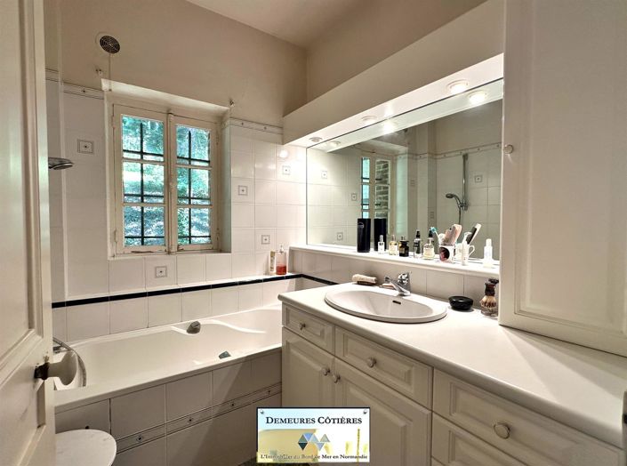 Image No.30-Maison de 6 chambres à vendre à Étretat