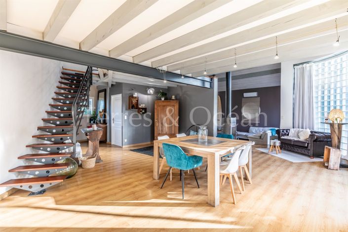 Image No.10-5 Bed House for sale