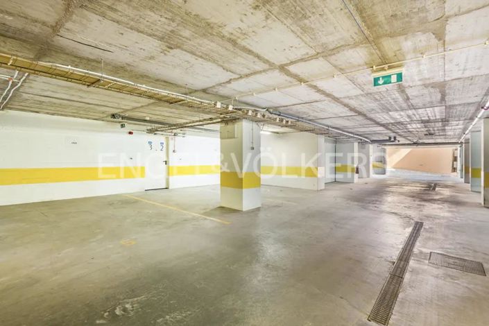 Image No.29-4 Bed House for sale