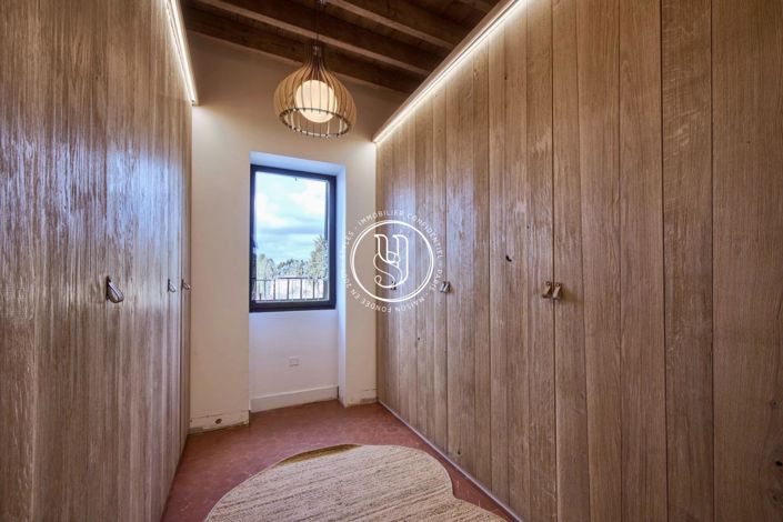 Image No.11-6 Bed House for sale