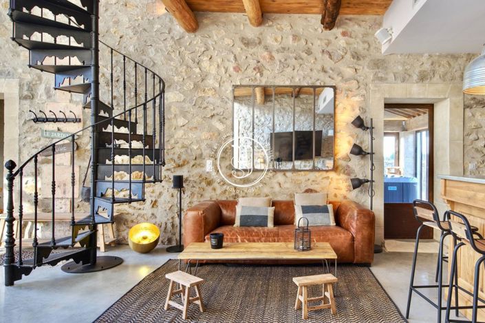 Image No.14-6 Bed House for sale