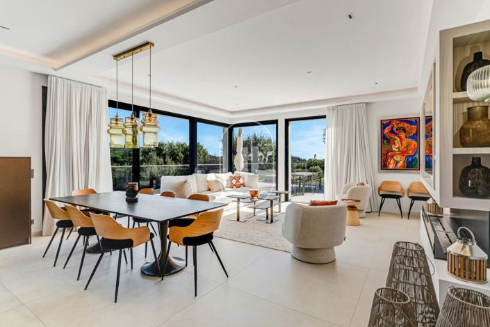 Image No.6-Maison de 5 chambres à vendre à Grimaud