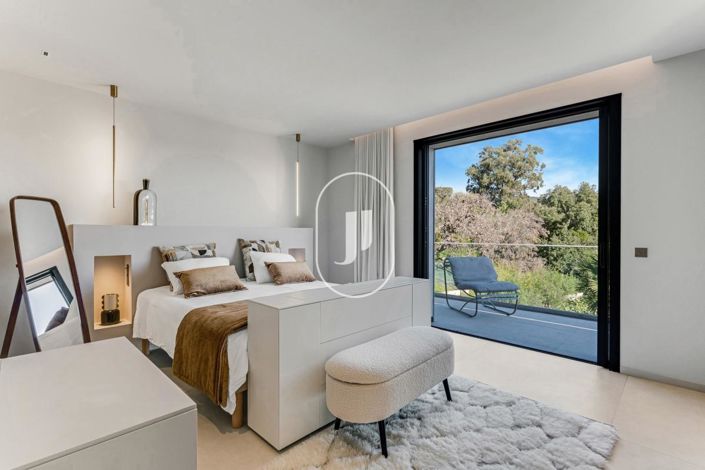 Image No.9-Maison de 5 chambres à vendre à Grimaud