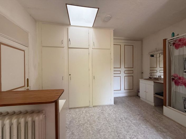 Image No.18-Maison de 8 chambres à vendre à Ménesplet