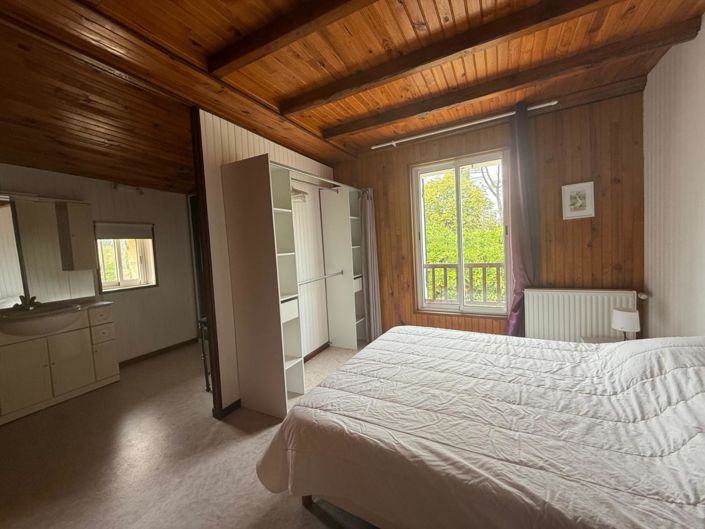 Image No.19-Maison de 8 chambres à vendre à Ménesplet