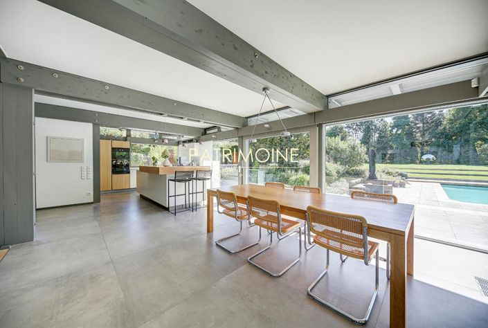 Image No.7-Propriété de 4 chambres à vendre à Feucherolles