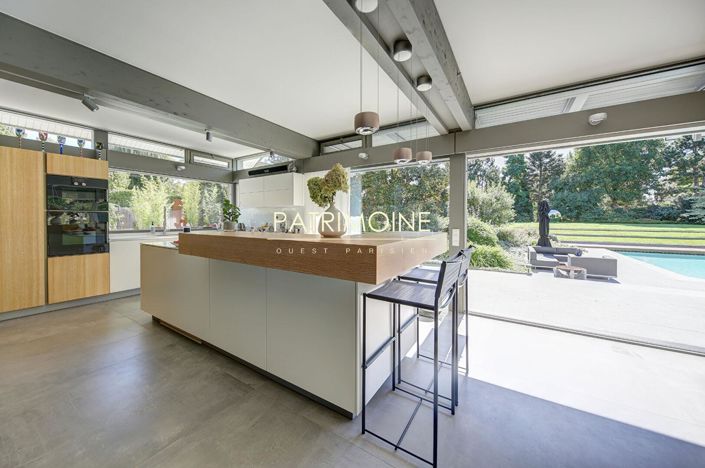 Image No.8-Propriété de 4 chambres à vendre à Feucherolles