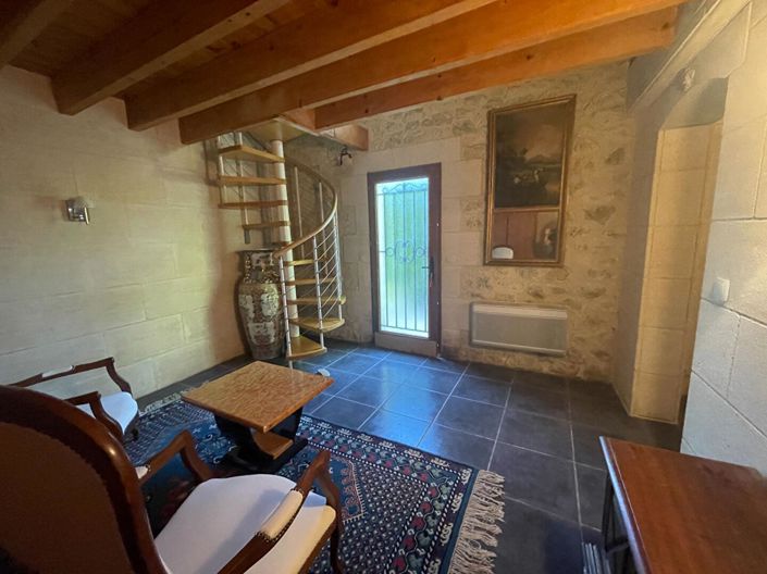 Image No.18-5 Bed House for sale