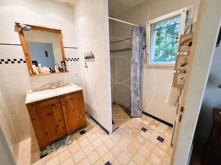 Image No.10-Maison de 3 chambres à vendre à Gensac