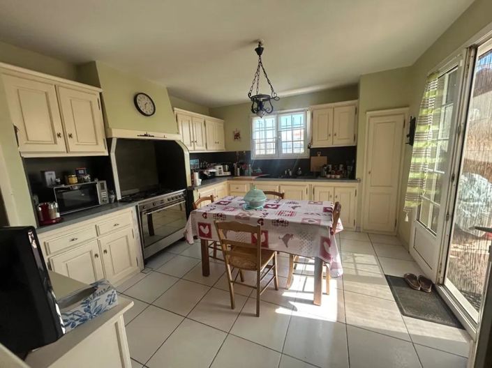 Image No.3-Maison de 4 chambres à vendre à Pépieux