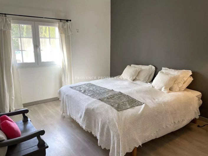 Image No.29-4 Bed House for sale