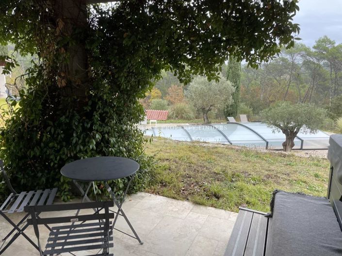 Image No.30-4 Bed House for sale