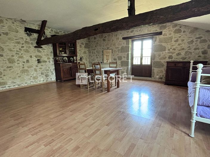 Image No.13-Propriété de 7 chambres à vendre à Nérac