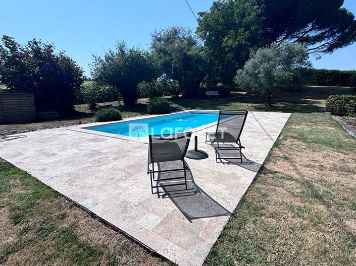 Image No.15-Propriété de 7 chambres à vendre à Nérac