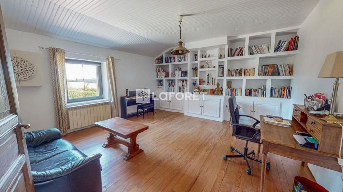 Image No.9-Propriété de 7 chambres à vendre à Nérac