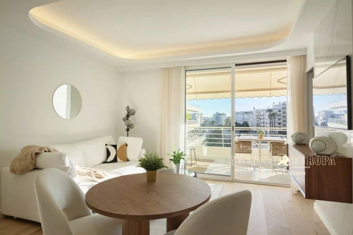 Image No.2-Appartement de 1 chambre à vendre à Cannes