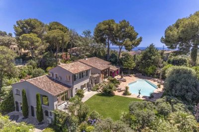 Maison de 5 chambres à vendre à Mougins