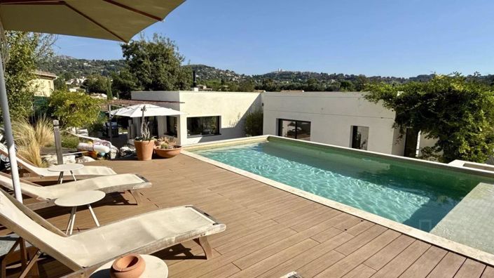 Image No.1-3 Bed House for sale