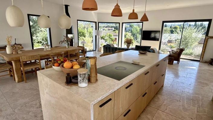 Image No.16-3 Bed House for sale