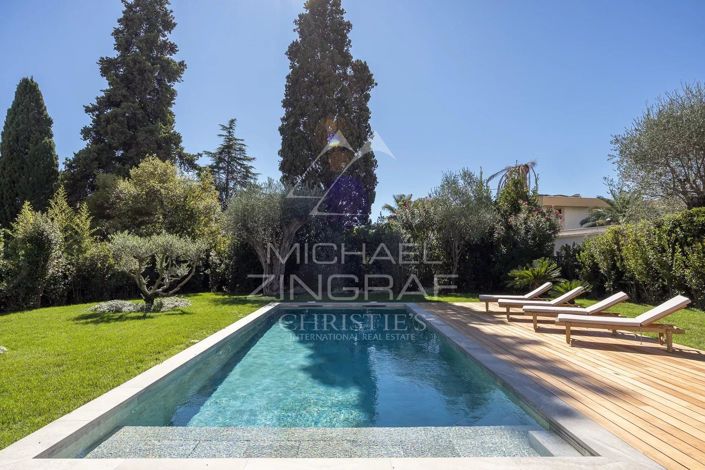 Image No.2-5 Bed House for sale