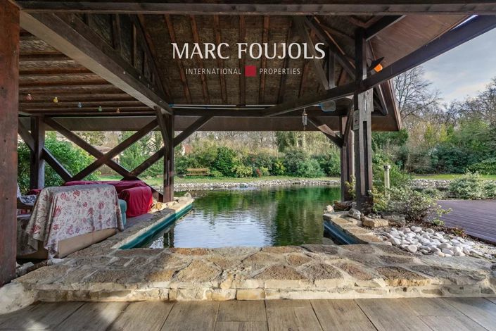 Image No.8-5 Bed House for sale