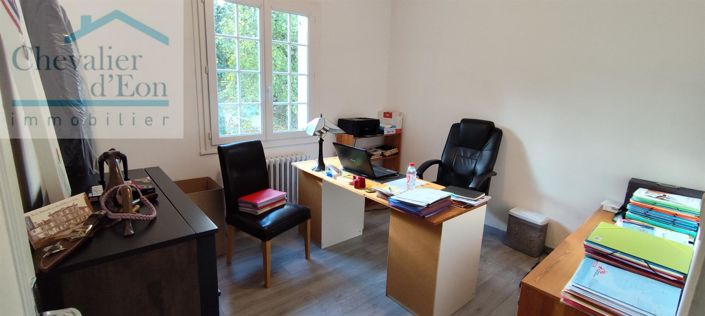 Image No.10-3 Bed House for sale