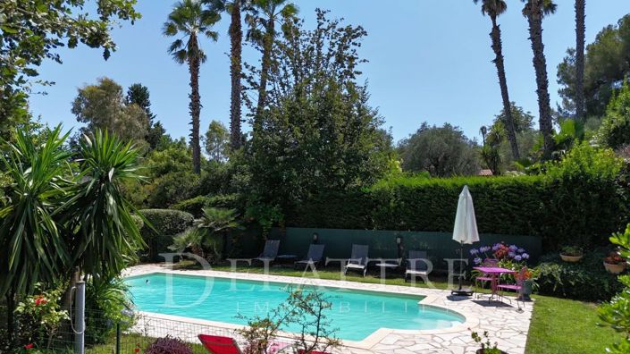 Image No.2-Maison de 5 chambres à vendre à Le Rouret