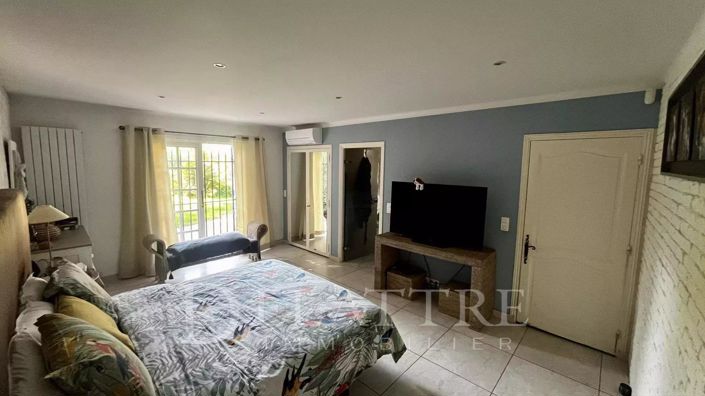 Image No.10-6 Bed House for sale