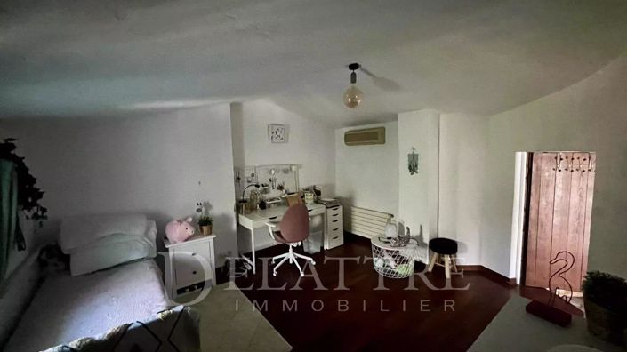 Image No.12-Maison de 6 chambres à vendre à Roquefort-les-Pins