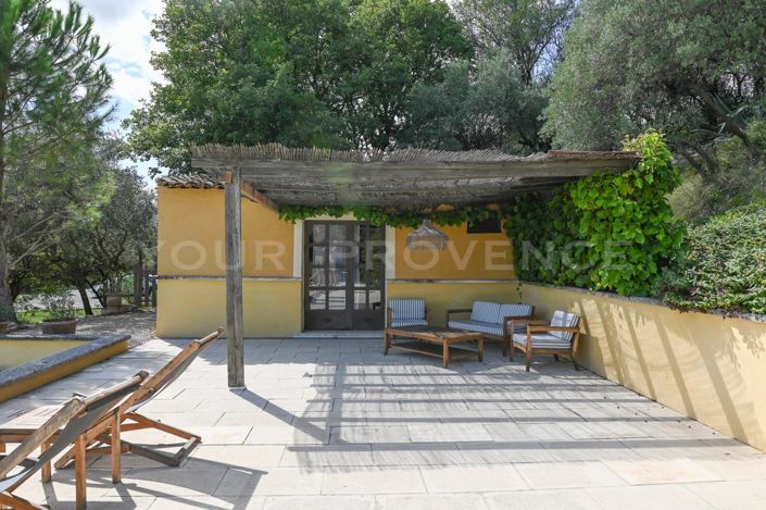 Image No.14-5 Bed House for sale