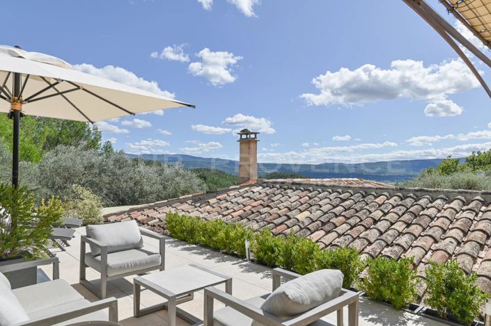 Image No.2-5 Bed House for sale