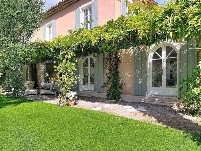 Image No.2-4 Bed House for sale